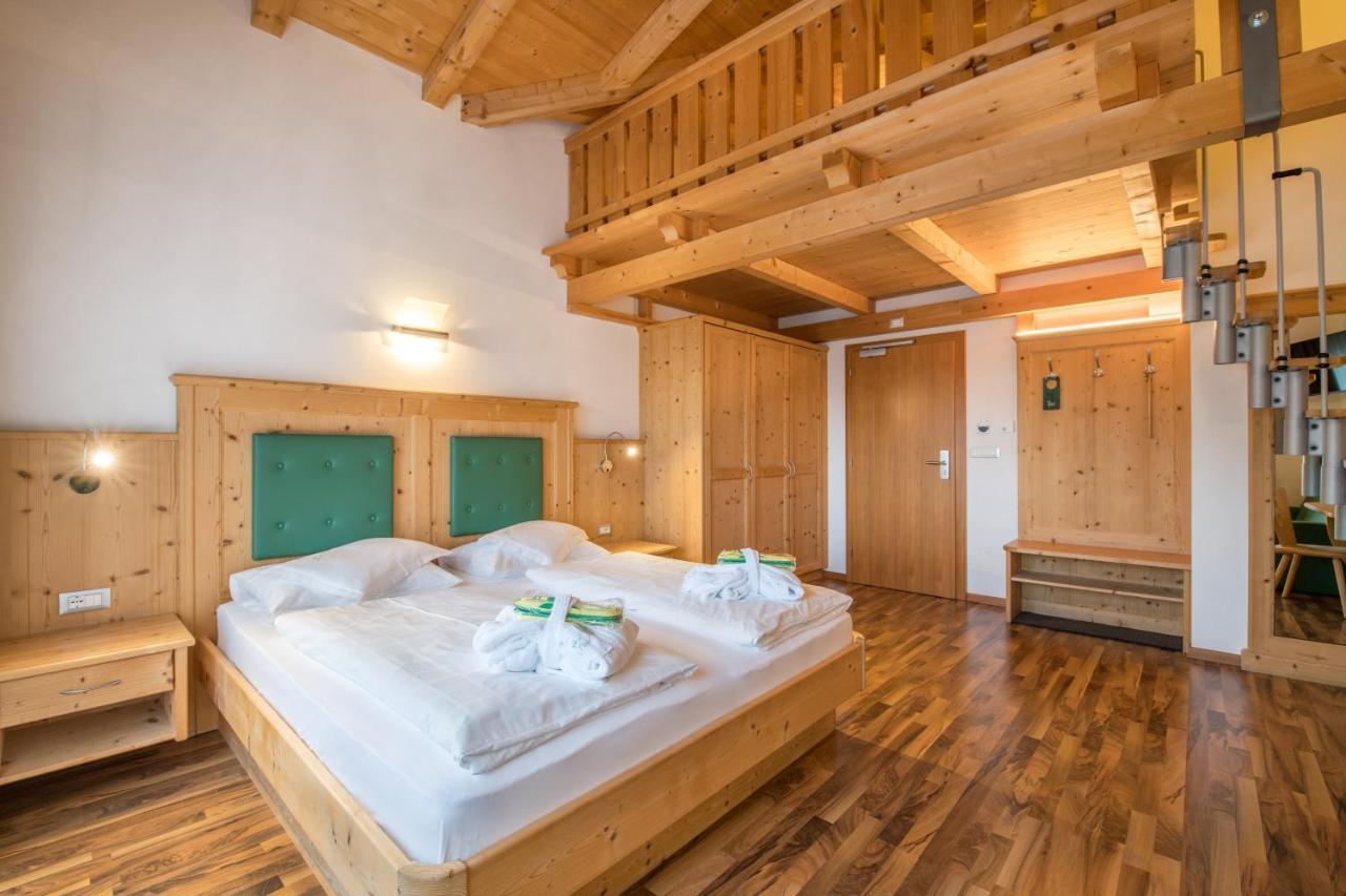 Garni Hotel Bel Vert 셀바디발가르디나 외부 사진