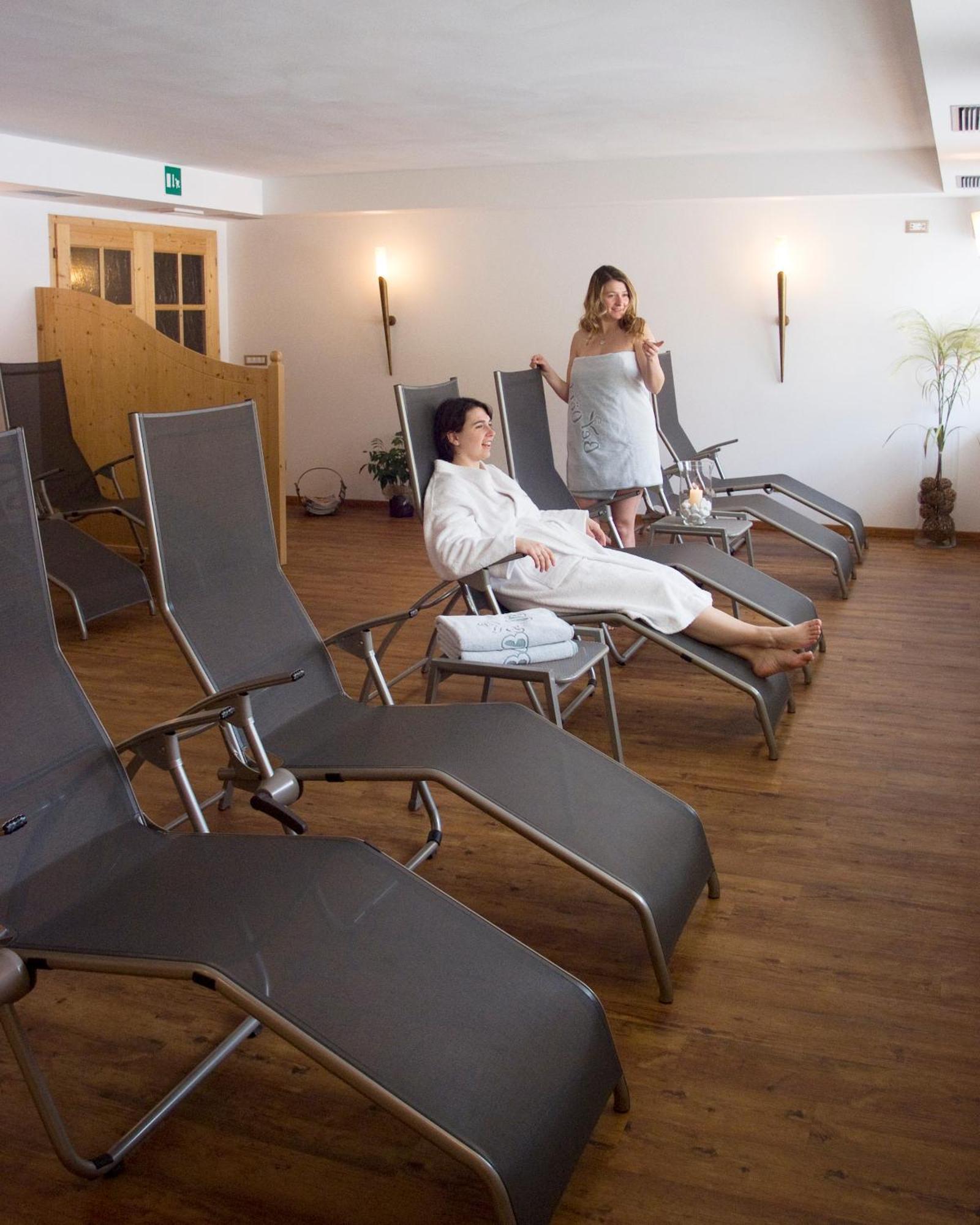 Garni Hotel Bel Vert 셀바디발가르디나 외부 사진